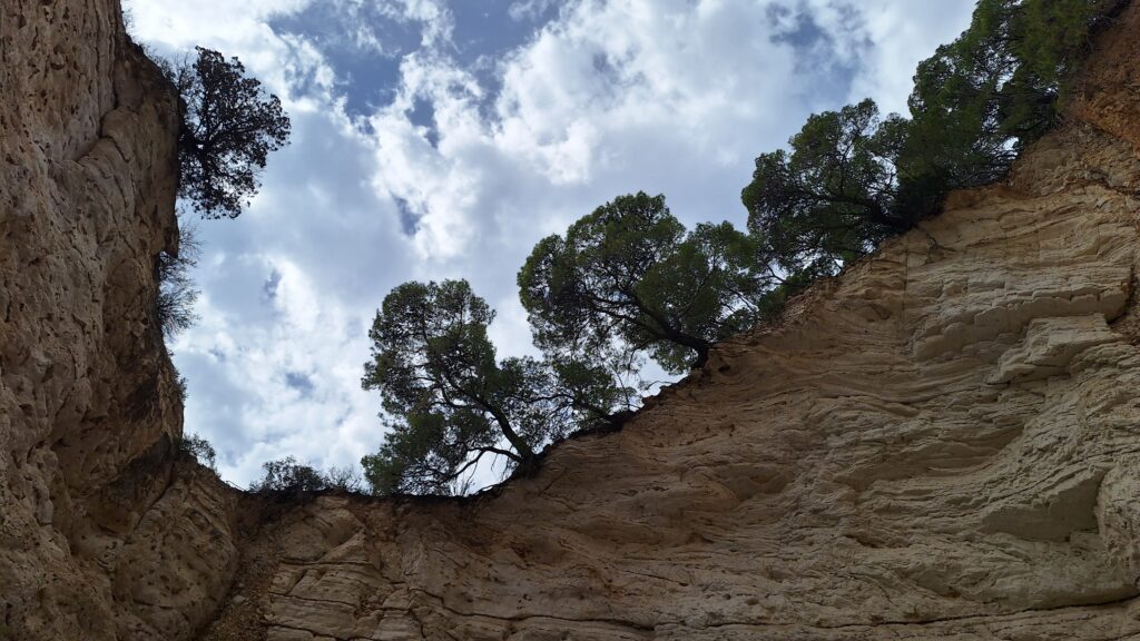 Costa del Gargano nei pressi di Peschici e Vieste